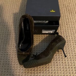 Amazing heels you can wear anywhere and only barely worn